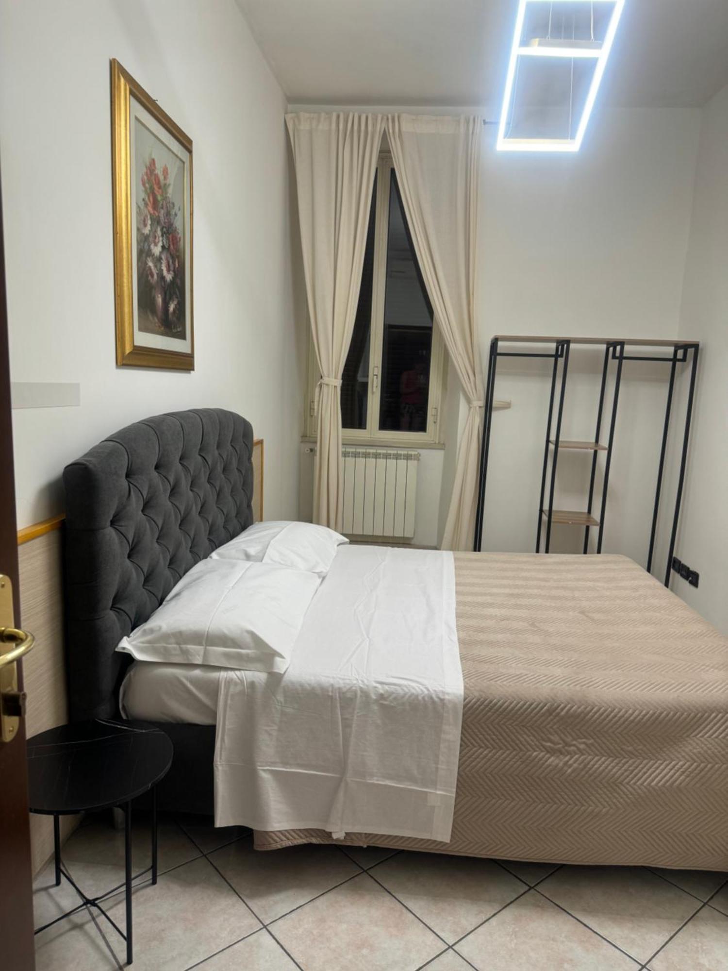 Appartamento Larisarooms Rom Exteriör bild