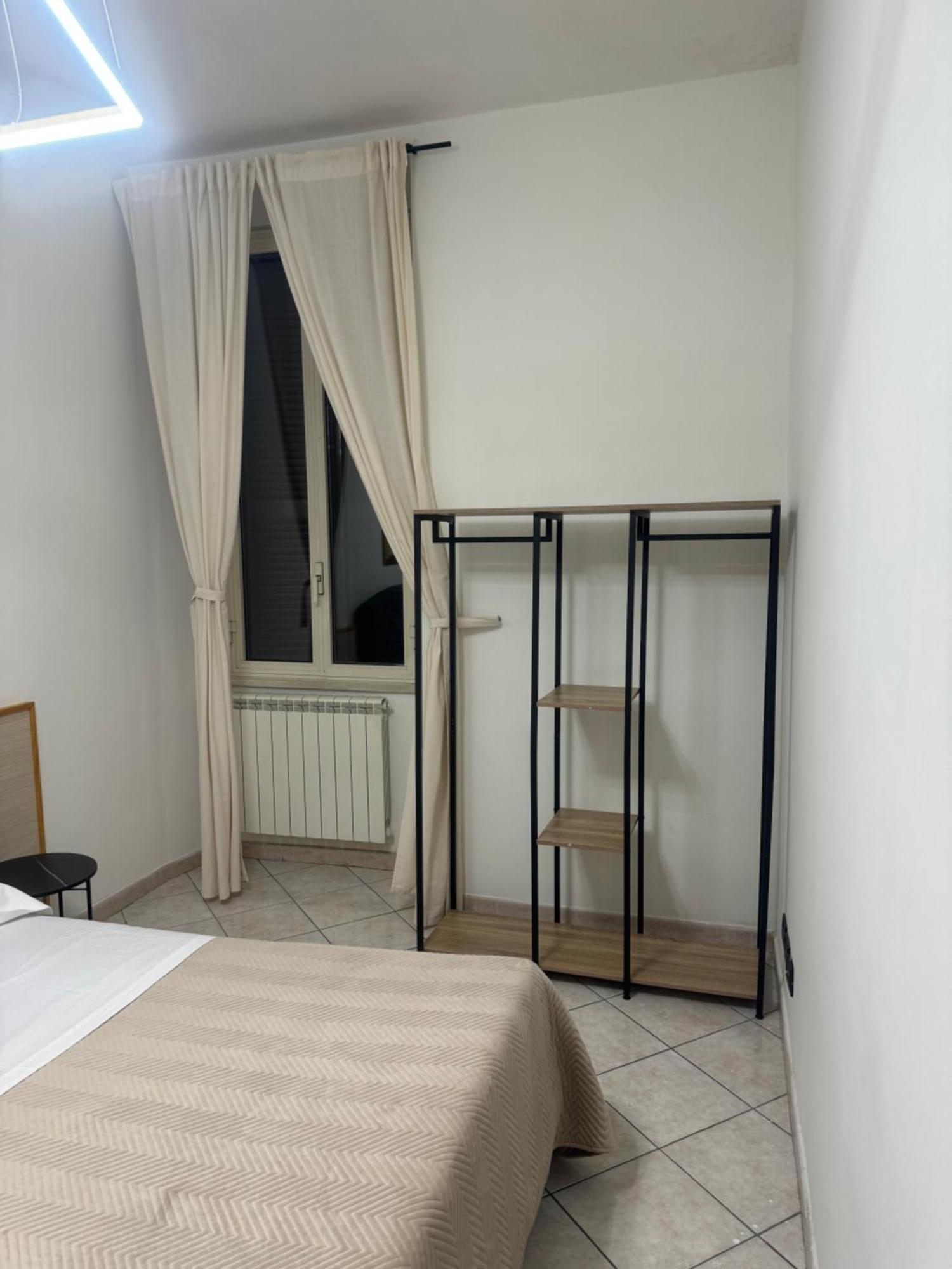 Appartamento Larisarooms Rom Exteriör bild