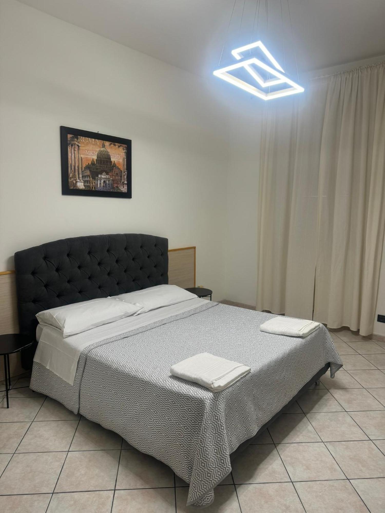 Appartamento Larisarooms Rom Exteriör bild